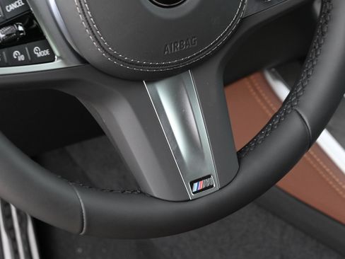 New 2026 BMW X5 xDrive40i w/ M Sport Package image 21