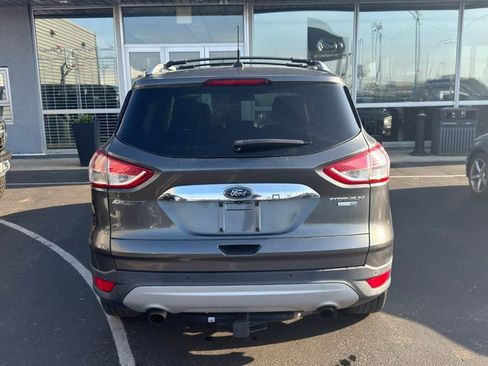 Used 2015 Ford Escape Titanium image 4