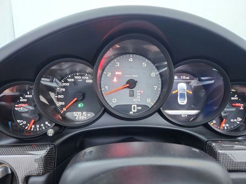 Used 2017 Porsche 911 Carrera 4S image 27