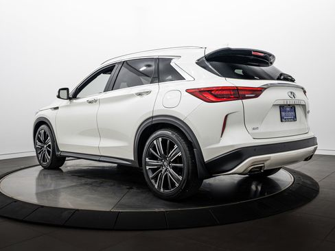 Used 2021 INFINITI QX50 Luxe w/ Appearance Package AWD/4WD image 5