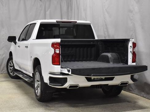 Used 2020 Chevrolet Silverado 1500 High Country w/ Safety Package II image 10