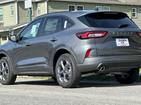 New 2024 Ford Escape ST-Line AWD/4WD image 3