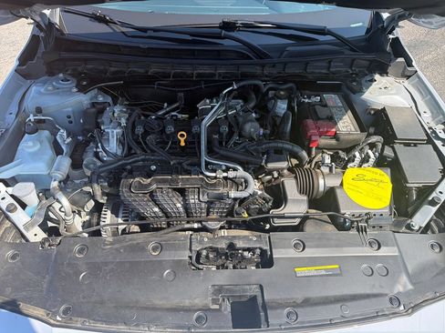Used 2025 Nissan Altima 2.5 SR FWD image 25