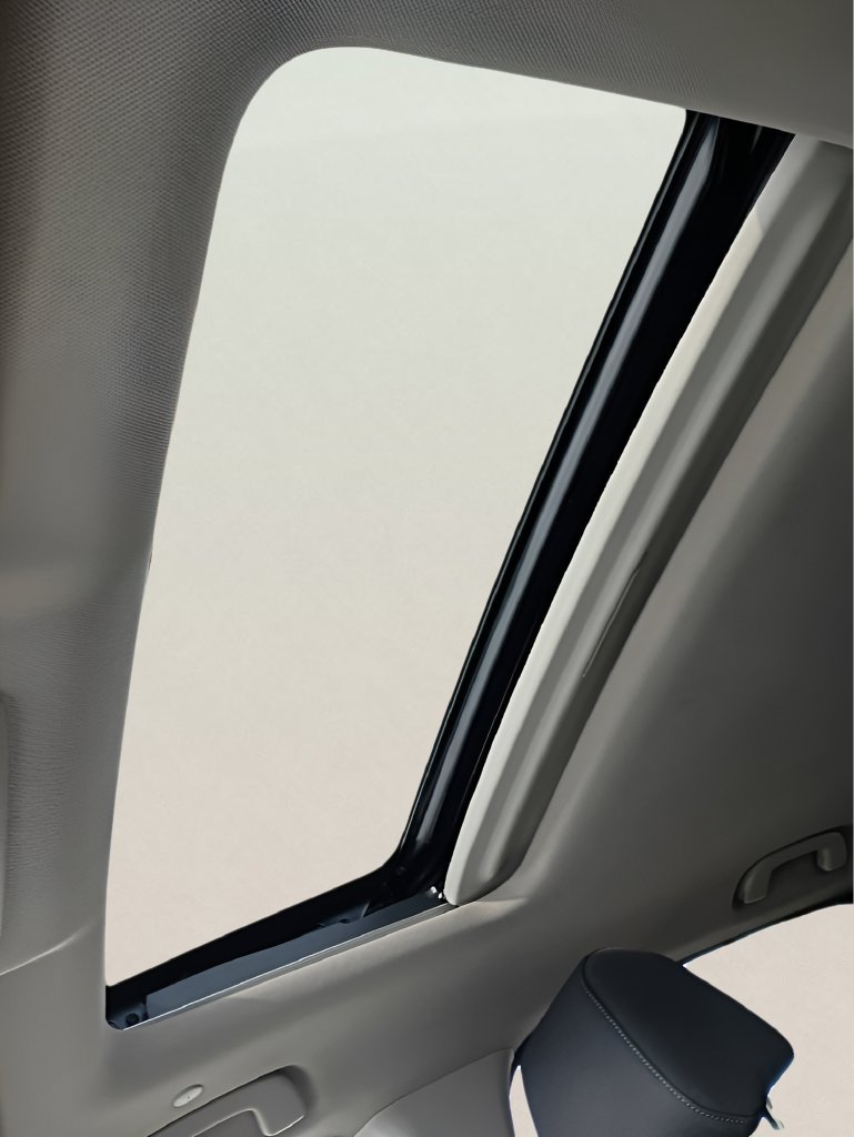 Used 2023 Honda CR-V EX image 26