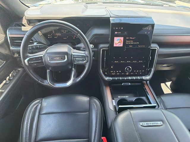 Used 2025 GMC Yukon Denali AWD/4WD image 25