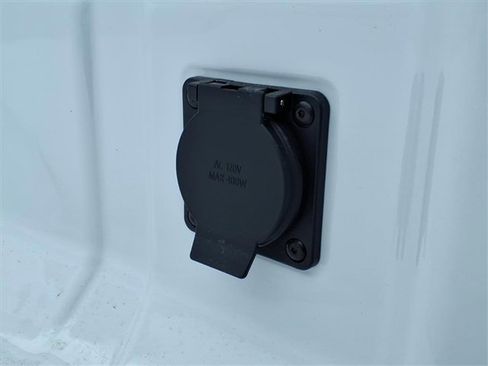 New 2026 GMC Canyon AT4 w/ Technology Plus Package image 7