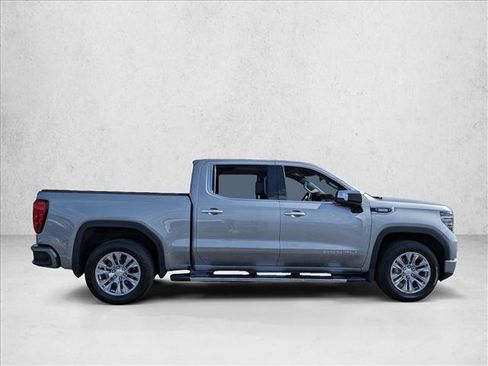 Used 2023 GMC Sierra 1500 Denali RWD image 4