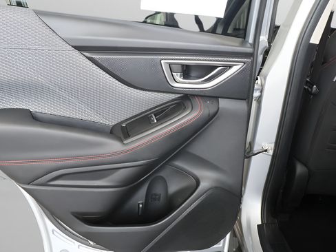 Used 2019 Subaru Forester Sport AWD/4WD image 25