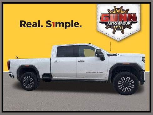 Used 2024 GMC Sierra 2500 Denali Ultimate w/ Max Trailering Package image 2