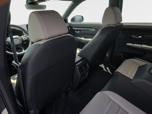 Used 2024 Honda CR-V Sport Touring image 12