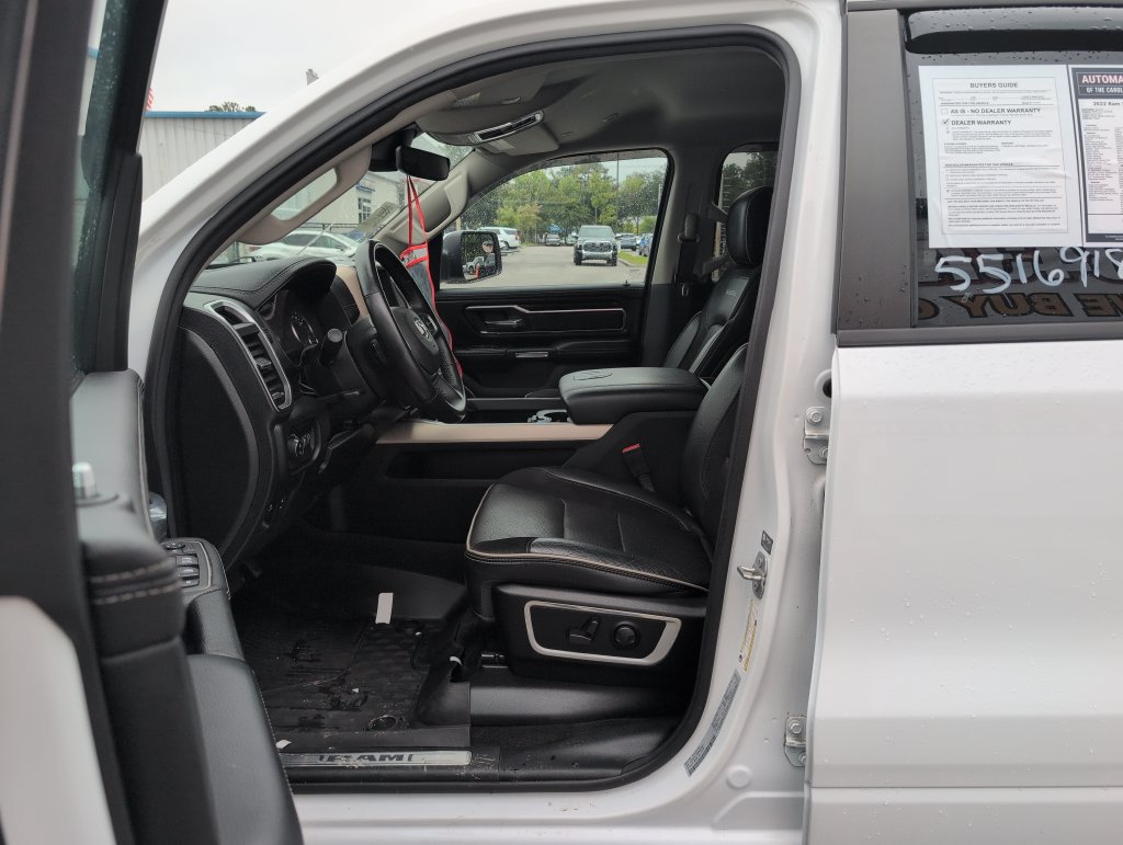 Used 2022 RAM 1500 Laramie AWD/4WD image 10