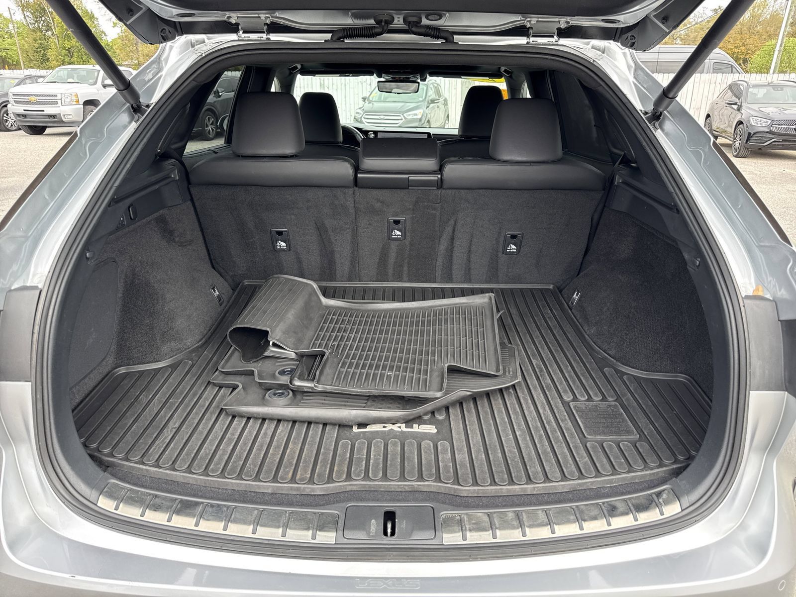 Used 2023 Lexus RX 350 FWD w/ Accessory Package image 34