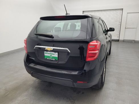 Used 2017 Chevrolet Equinox LS image 7