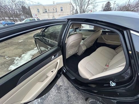 Used 2015 Hyundai Sonata SE w/ Option Group 09 image 13