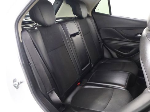 Used 2018 Buick Encore Preferred image 27