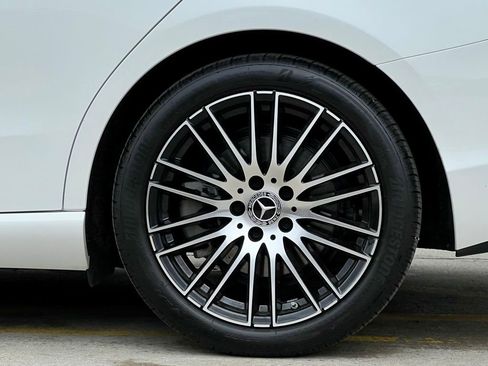 Certified 2026 Mercedes-Benz C 300 4MATIC Sedan image 12
