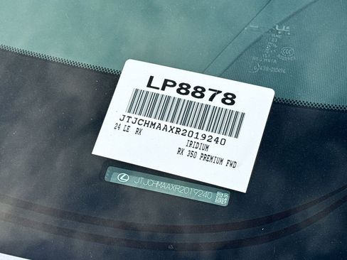 Used 2024 Lexus RX 350 Premium w/ Accessory Package (Z1) image 17