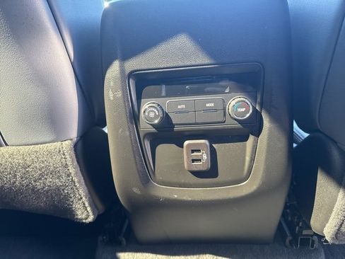 Used 2023 Buick Enclave Essence w/ Experience Buick Package image 15