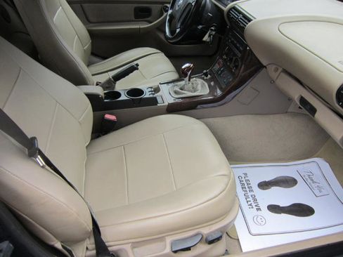 Used 1997 BMW Z3 2.8 RWD image 28