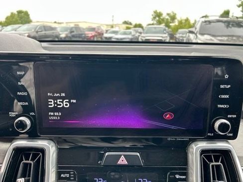 Used 2023 Kia Sorento SX AWD/4WD image 21