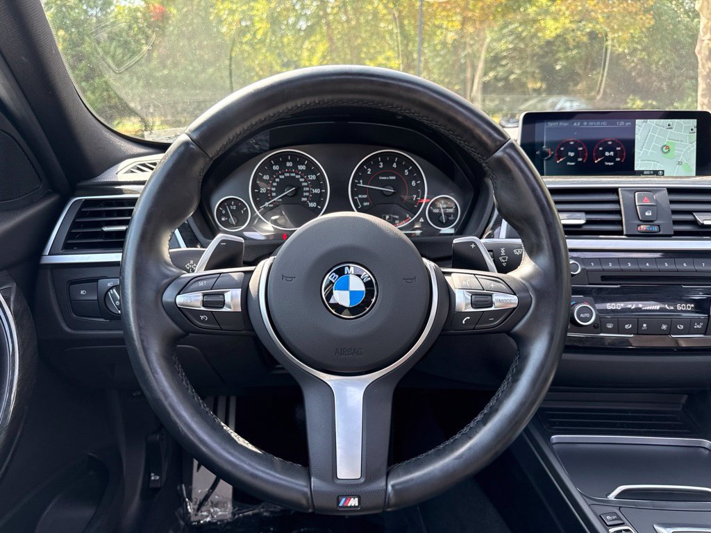 Used 2017 BMW 330i xDrive Sedan AWD/4WD image 15