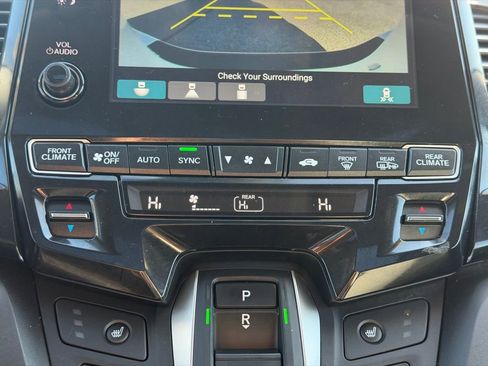 Used 2023 Honda Odyssey EX-L image 14