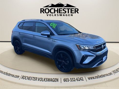 Used 2022 Volkswagen Taos SE image 8