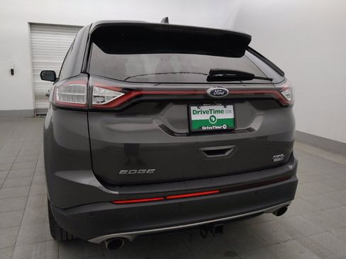 Used 2018 Ford Edge SEL w/ Equipment Group 201A AWD/4WD image 6