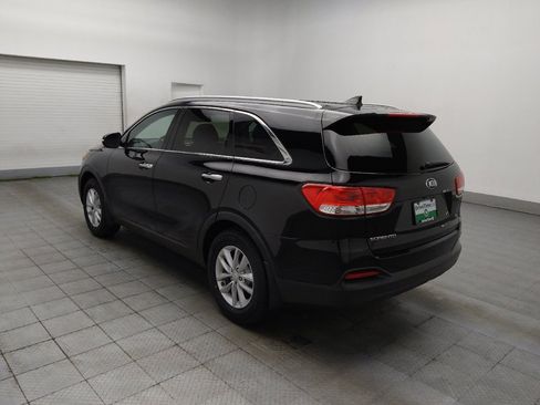 Used 2018 Kia Sorento FWD image 5