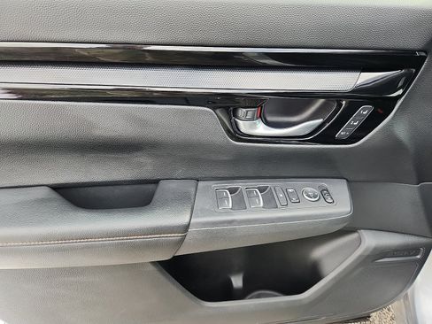 Used 2023 Honda CR-V Sport Touring image 15