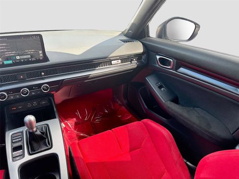 Used 2023 Honda Civic Type R image 23