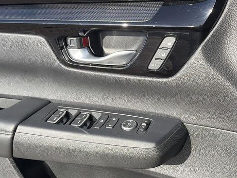Used 2024 Honda CR-V EX-L image 20