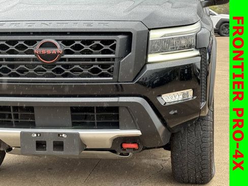 Used 2022 Nissan Frontier PRO-4X w/ Technology Package image 9