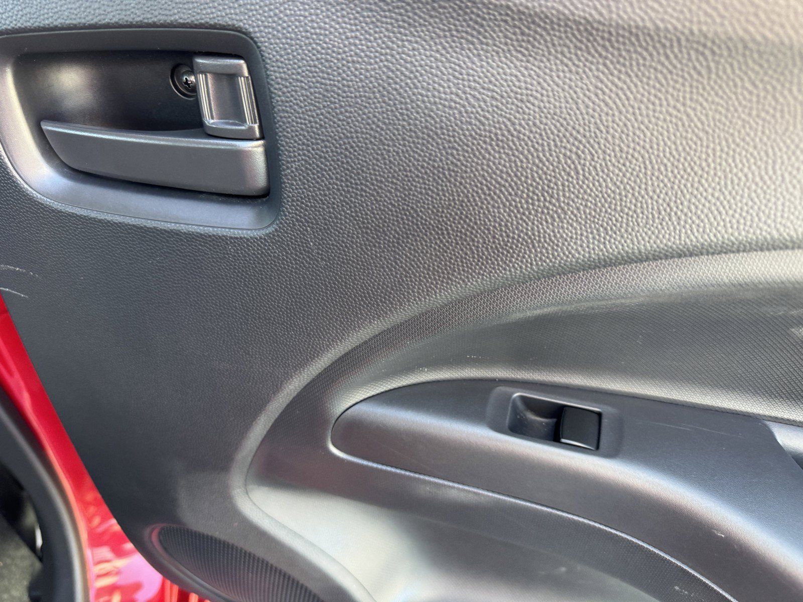 Used 2024 Mitsubishi Mirage ES FWD image 13