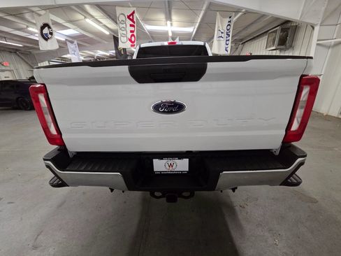 Used 2026 Ford F250 XLT AWD/4WD image 6