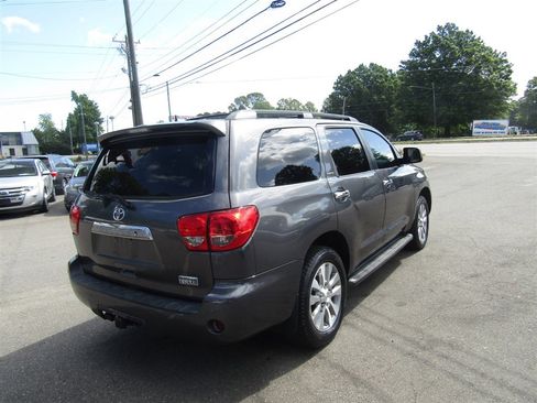 Used 2011 Toyota Sequoia Limited AWD/4WD image 7