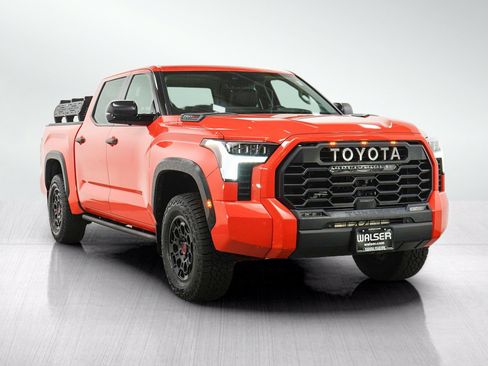 Used 2022 Toyota Tundra Limited AWD/4WD image 7