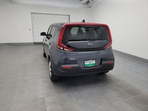 Used 2020 Kia Soul LX image 6