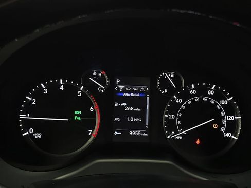 Used 2023 Lexus GX 460 Premium w/ Premium Package AWD/4WD image 14