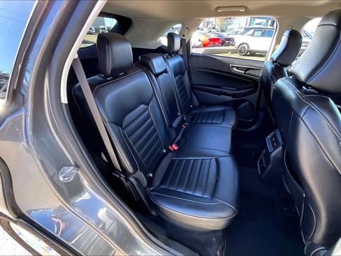 Used 2024 Ford Edge SEL image 21