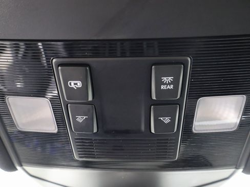 Used 2025 Volkswagen Jetta Sport image 10