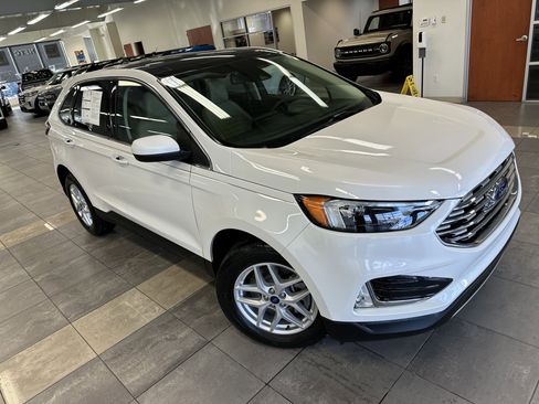 Certified 2022 Ford Edge SEL w/ Convenience Package image 11