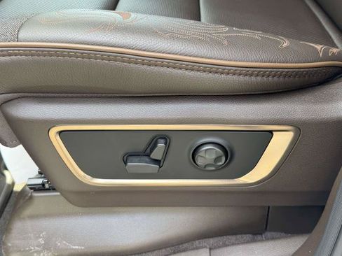 New 2026 RAM 1500 Limited AWD/4WD image 13