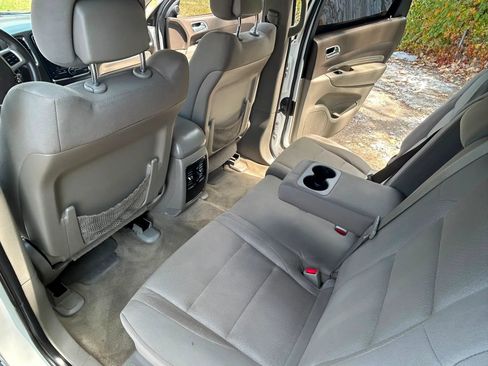 Used 2013 Dodge Durango SXT w/ Popular Equipment Group RWD image 24