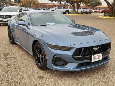 Used 2025 Ford Mustang GT image 6