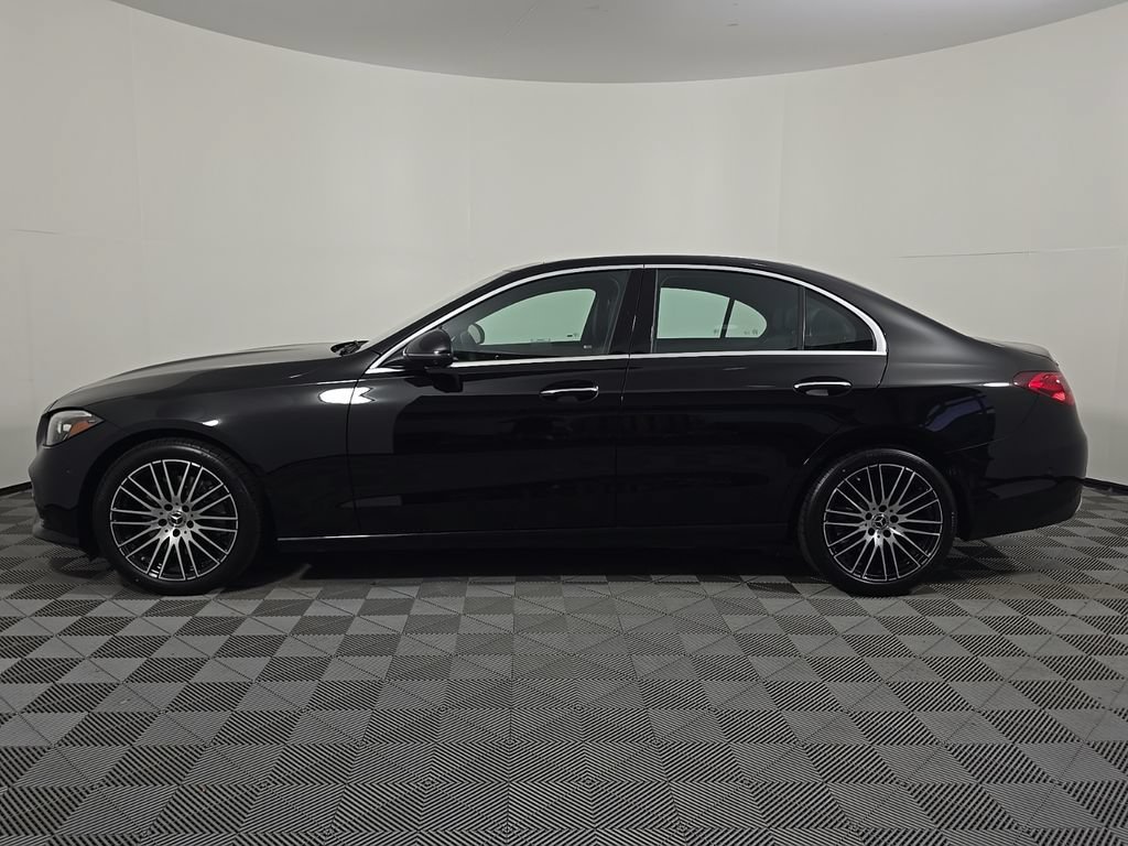 Used 2026 Mercedes-Benz C 300 4MATIC Sedan image 2