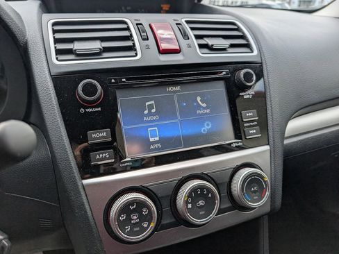 Used 2017 Subaru Crosstrek 2.0i Premium AWD/4WD image 22