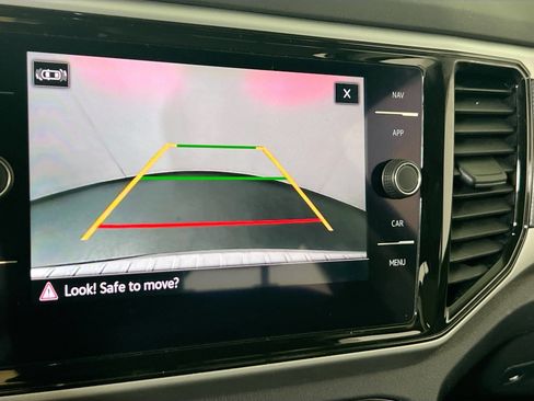 Used 2022 Volkswagen Atlas SEL R-Line image 13