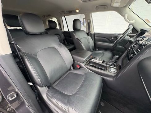 Used 2024 INFINITI QX80 Luxe image 31