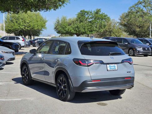 Used 2024 Honda HR-V Sport image 5